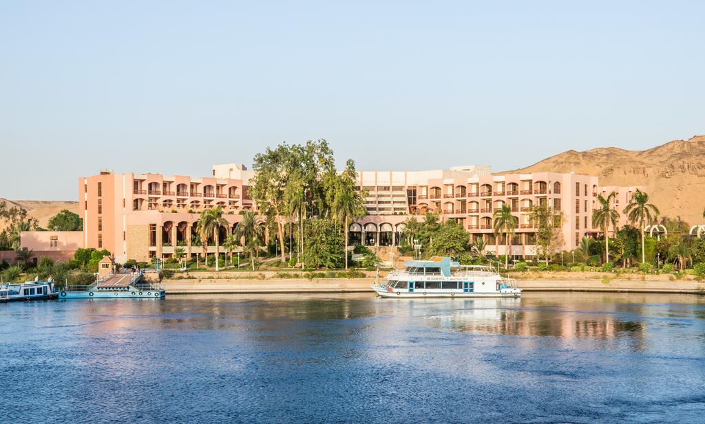 Pyramisa Isis Island 