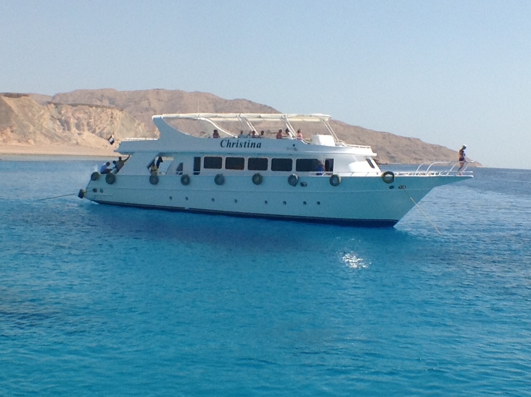 Tiran Island Tour