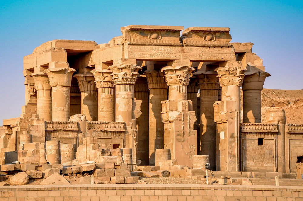 Edfu and Kom Ombo Tour From Aswan